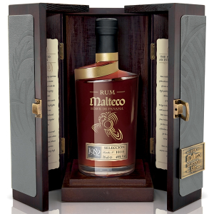 Rum Malteco 1982 0,7l 40% (dřevěné dárkové balení)